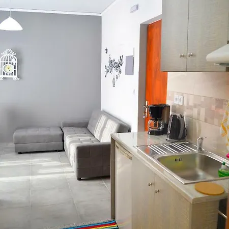 Anna Apartment *