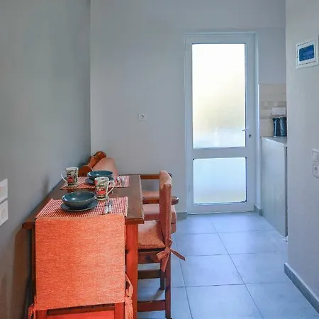 Anna Apartment